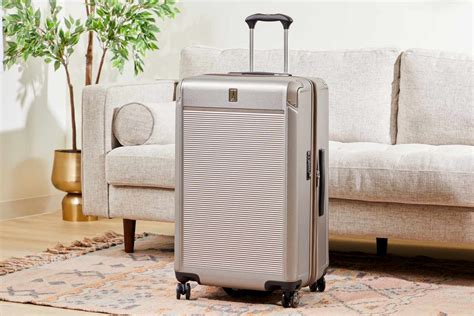 best travelpro checked luggage.